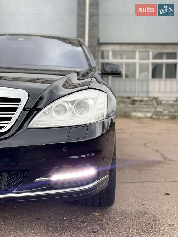 Седан Mercedes-Benz S-Class 2011 в Києві