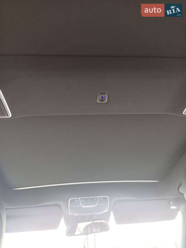 Седан Mercedes-Benz S-Class 2015 в Виннице