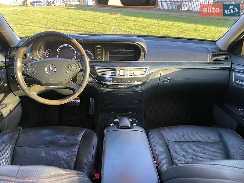 Седан Mercedes-Benz S-Class 2010 в Киеве