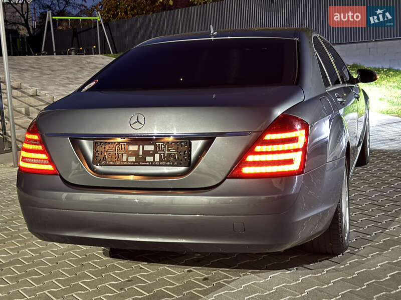 Седан Mercedes-Benz S-Class 2008 в Ужгороді фото 40 Седан Mercedes-Benz S-Class 2008 в Ужгороді