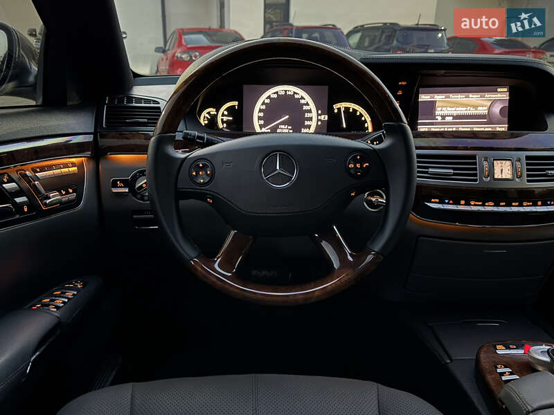 Седан Mercedes-Benz S-Class 2008 в Ужгороді фото 60 Седан Mercedes-Benz S-Class 2008 в Ужгороді