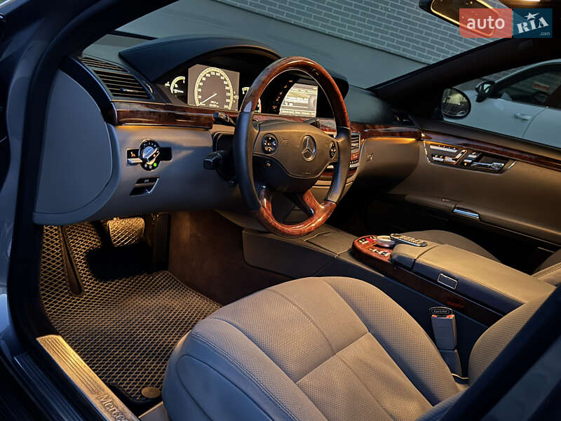 Седан Mercedes-Benz S-Class 2008 в Ужгороді фото 65 Седан Mercedes-Benz S-Class 2008 в Ужгороді