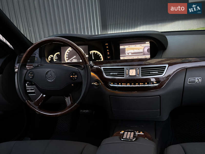 Седан Mercedes-Benz S-Class 2008 в Ужгороді фото 89 Седан Mercedes-Benz S-Class 2008 в Ужгороді