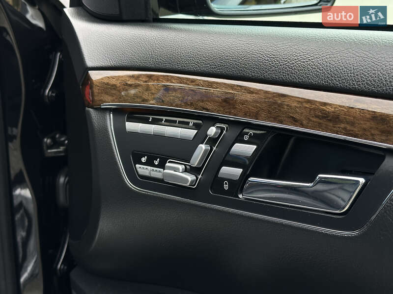 Седан Mercedes-Benz S-Class 2012 в Стрые