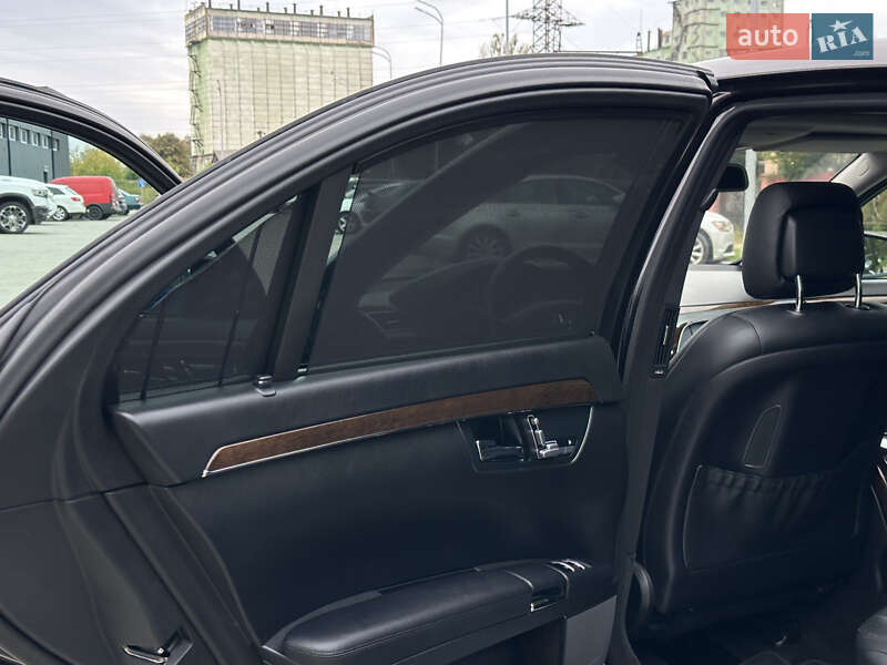 Седан Mercedes-Benz S-Class 2012 в Стрые