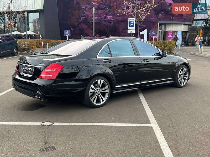 Седан Mercedes-Benz S-Class 2010 в Киеве