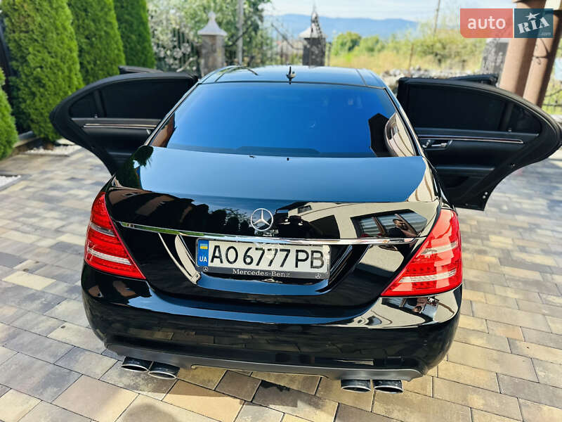 Седан Mercedes-Benz S-Class 2008 в Тячеве