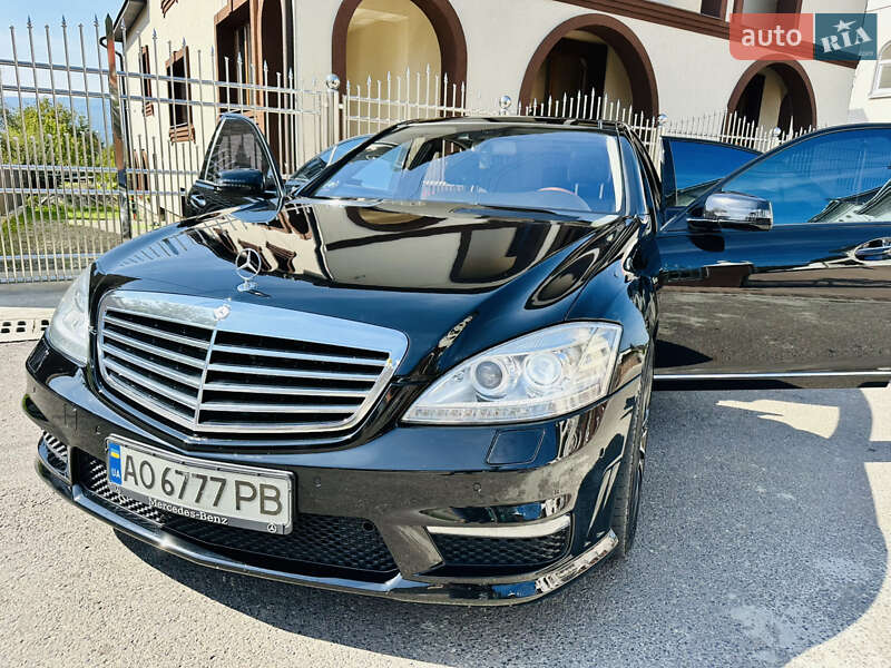Седан Mercedes-Benz S-Class 2008 в Тячеве