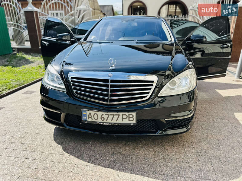 Седан Mercedes-Benz S-Class 2008 в Тячеве