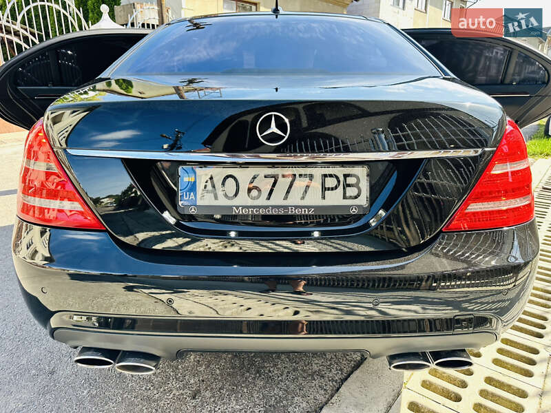 Седан Mercedes-Benz S-Class 2008 в Тячеве
