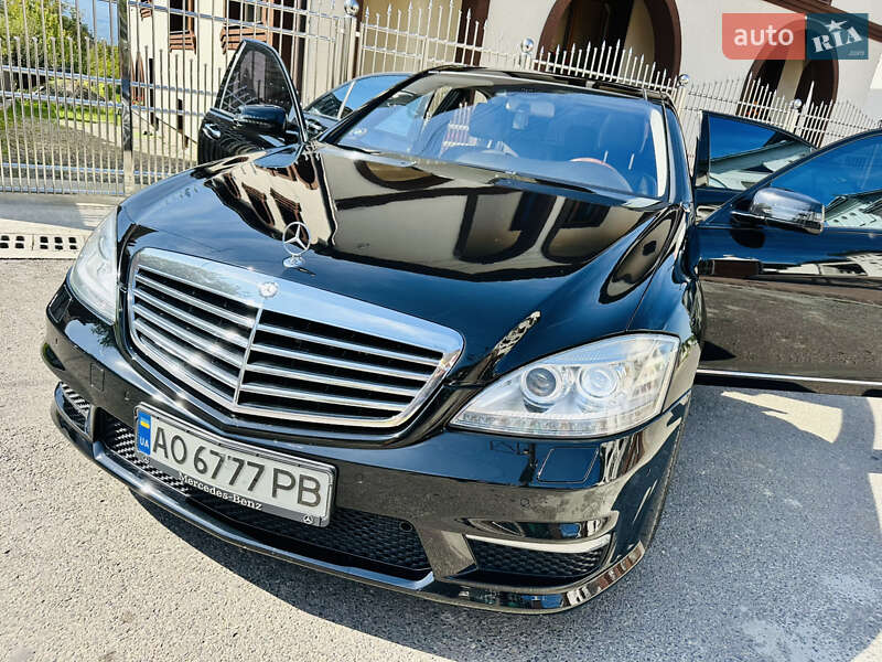 Седан Mercedes-Benz S-Class 2008 в Тячеве