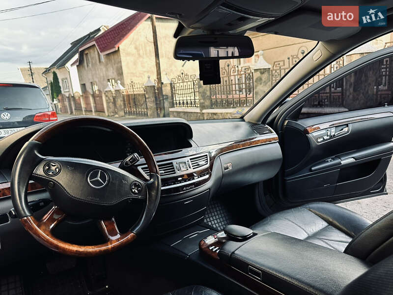 Седан Mercedes-Benz S-Class 2008 в Тячеве