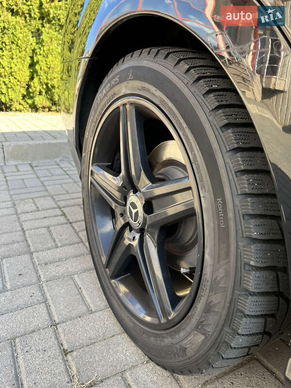 Седан Mercedes-Benz S-Class 2012 в Запорожье