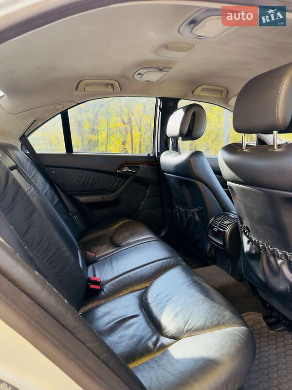 Mercedes-Benz S-Class 2001 Mercedes-Benz S-Class 2001