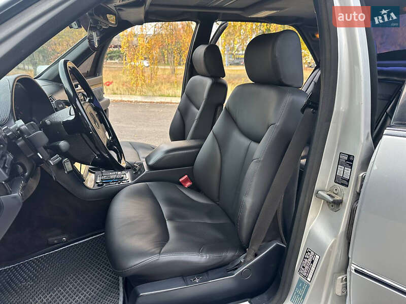Седан Mercedes-Benz S-Class 1993 в Днепре фото 14 Седан Mercedes-Benz S-Class 1993 в Днепре