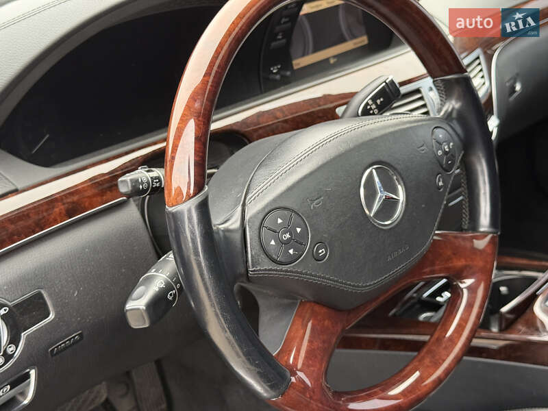 Седан Mercedes-Benz S-Class 2011 в Києві