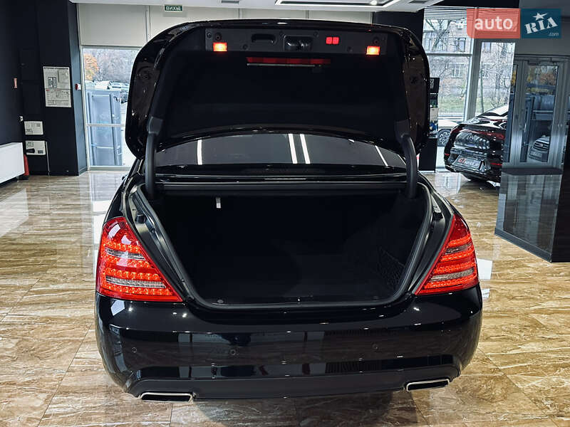 Седан Mercedes-Benz S-Class 2011 в Киеве фото 49 Седан Mercedes-Benz S-Class 2011 в Киеве