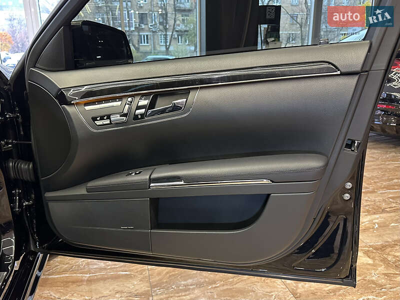 Седан Mercedes-Benz S-Class 2011 в Киеве фото 58 Седан Mercedes-Benz S-Class 2011 в Киеве