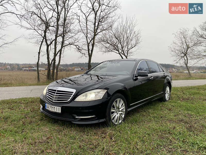 Седан Mercedes-Benz S-Class 2010 в Киеве