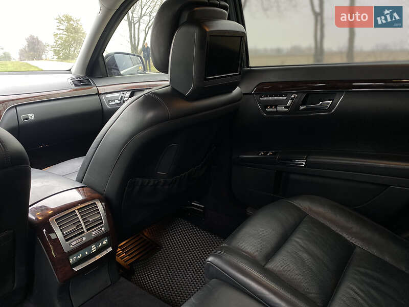Седан Mercedes-Benz S-Class 2010 в Киеве