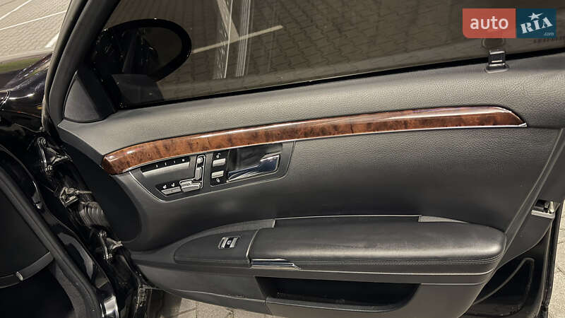 Седан Mercedes-Benz S-Class 2007 в Киеве