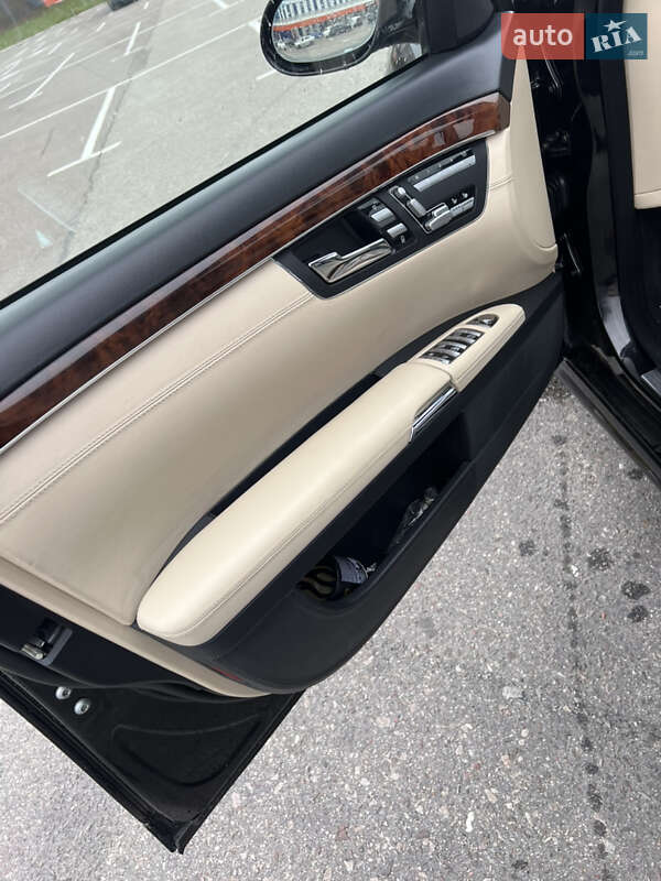 Седан Mercedes-Benz S-Class 2006 в Львове фото 28 Седан Mercedes-Benz S-Class 2006 в Львове