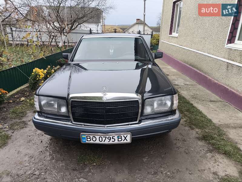 Mercedes-Benz S-Class 1991