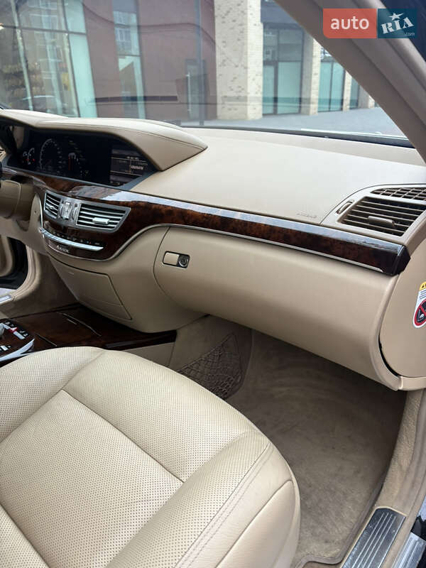 Седан Mercedes-Benz S-Class 2011 в Хмельницькому фото 69 Седан Mercedes-Benz S-Class 2011 в Хмельницькому