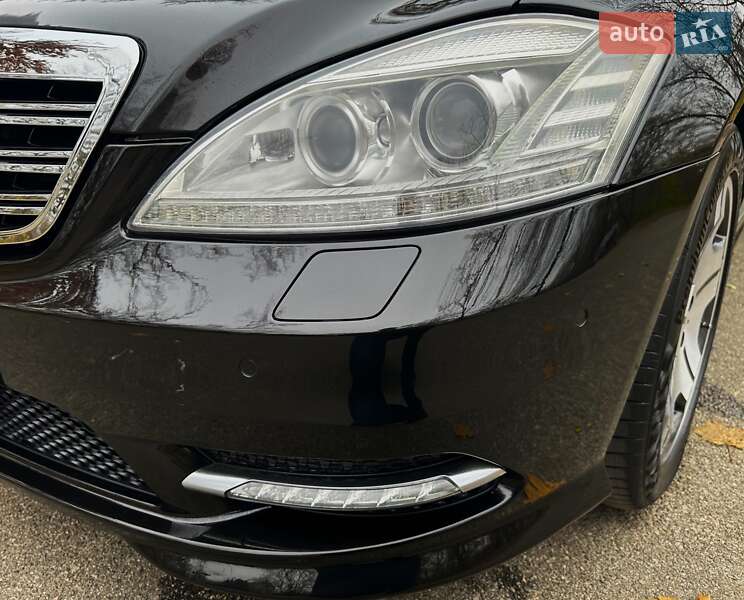Седан Mercedes-Benz S-Class 2010 в Києві