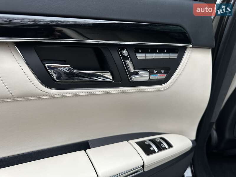 Седан Mercedes-Benz S-Class 2010 в Києві