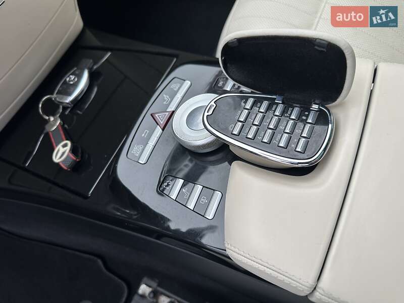 Седан Mercedes-Benz S-Class 2010 в Києві