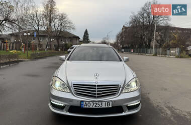Седан Mercedes-Benz S-Class 2011 в Тячеве