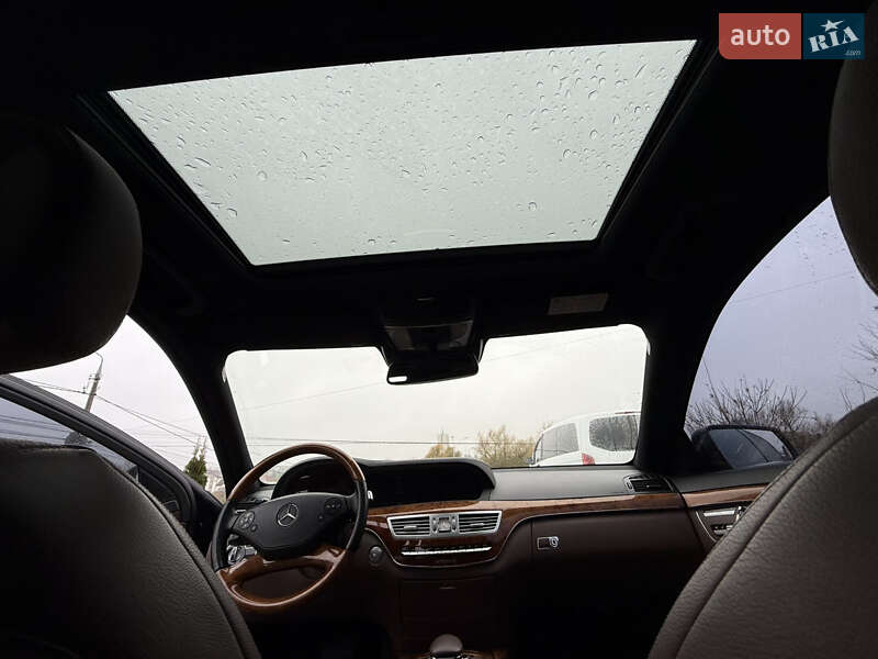 Седан Mercedes-Benz S-Class 2010 в Чернівцях фото 33 Седан Mercedes-Benz S-Class 2010 в Чернівцях