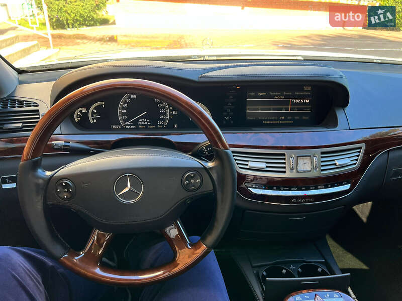 Седан Mercedes-Benz S-Class 2008 в Киеве