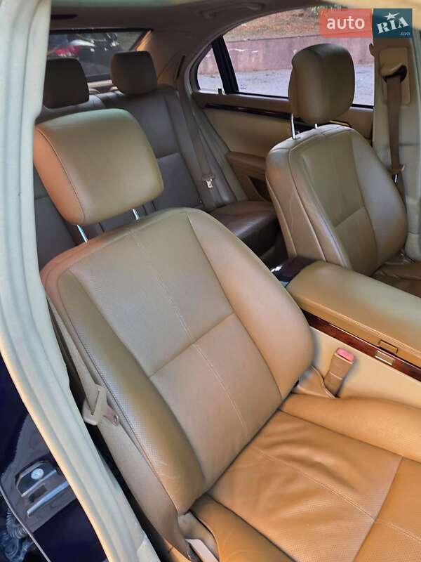 Седан Mercedes-Benz S-Class 2007 в Рівному