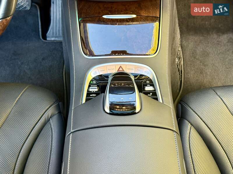 Седан Mercedes-Benz S-Class 2017 в Днепре