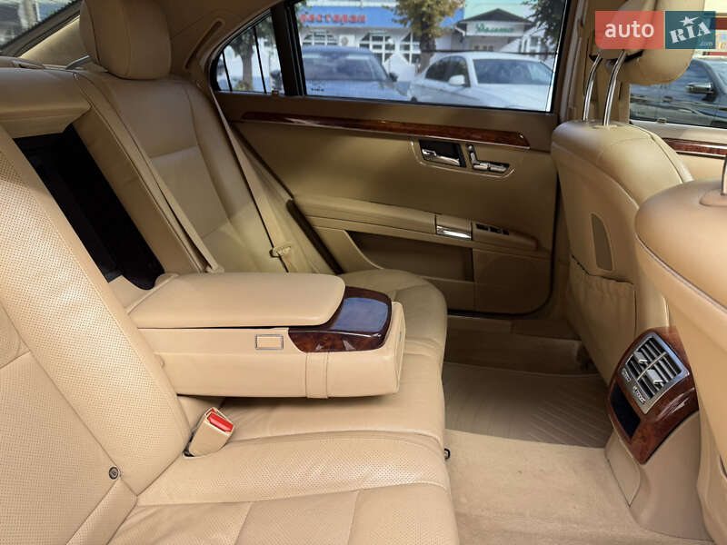Седан Mercedes-Benz S-Class 2011 в Черновцах фото 25 Седан Mercedes-Benz S-Class 2011 в Черновцах