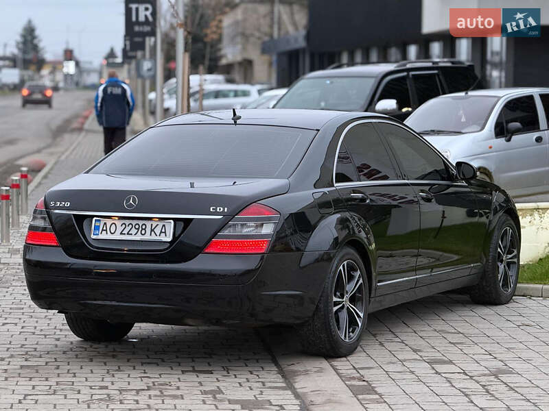 Седан Mercedes-Benz S-Class 2006 в Ужгороде фото 4 Седан Mercedes-Benz S-Class 2006 в Ужгороде