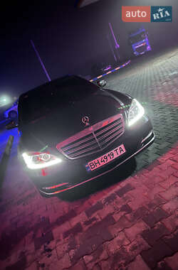 Седан Mercedes-Benz S-Class 2009 в Ізмаїлі
