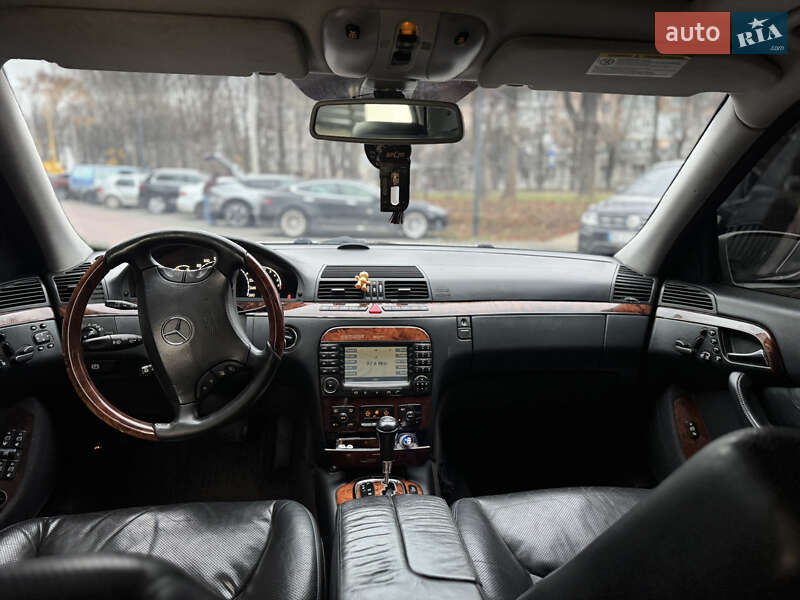 Седан Mercedes-Benz S-Class 2005 в Рівному