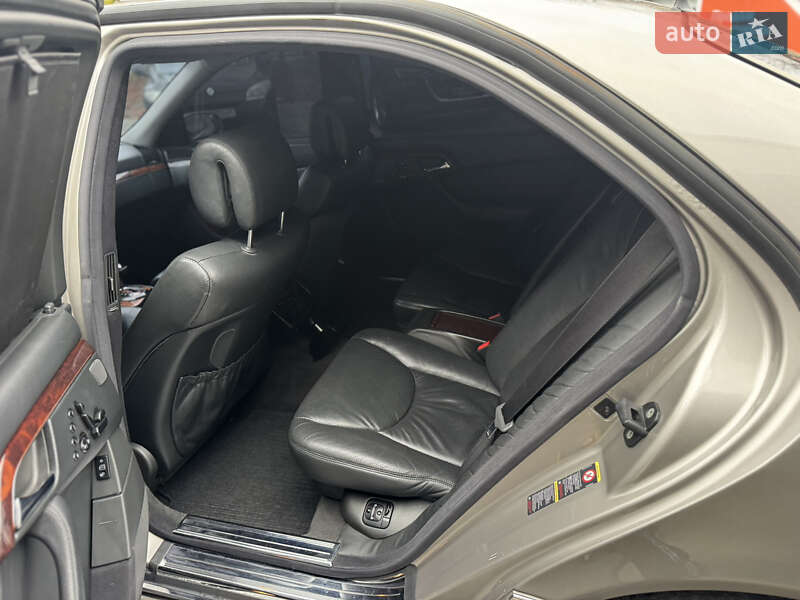 Седан Mercedes-Benz S-Class 2005 в Рівному