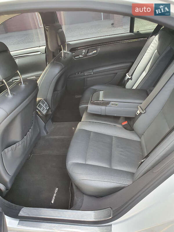 Седан Mercedes-Benz S-Class 2012 в Дніпрі