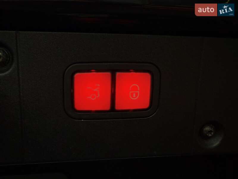 Седан Mercedes-Benz S-Class 2006 в Киеве фото 30 Седан Mercedes-Benz S-Class 2006 в Киеве