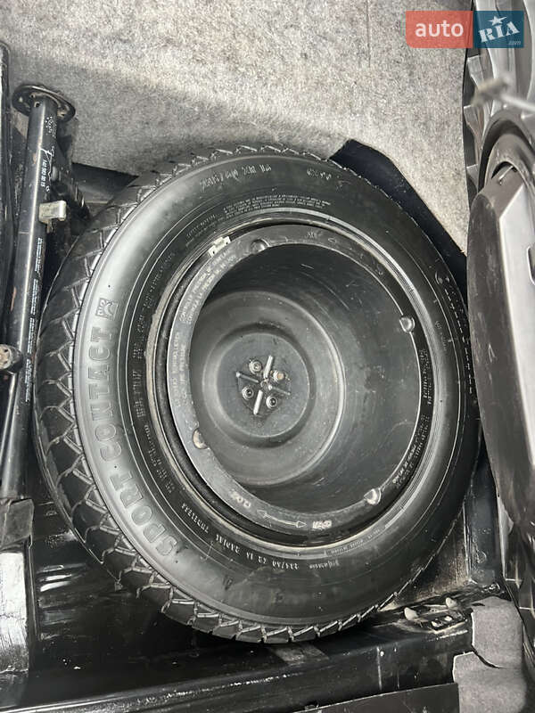 Седан Mercedes-Benz S-Class 1991 в Кривом Роге