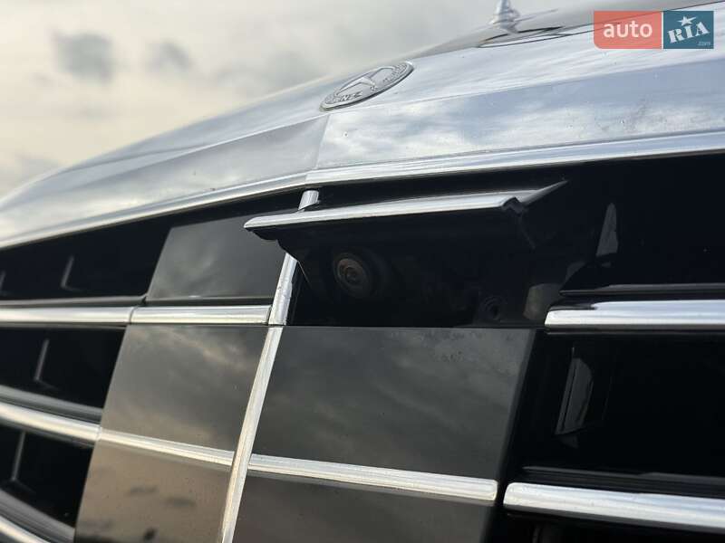 Седан Mercedes-Benz S-Class 2016 в Львове