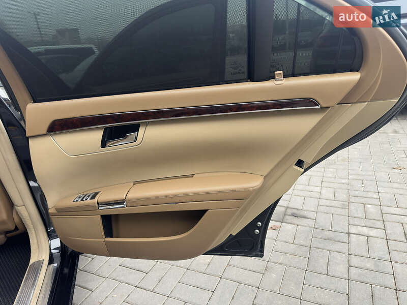 Седан Mercedes-Benz S-Class 2006 в Каменец-Подольском фото 23 Седан Mercedes-Benz S-Class 2006 в Каменец-Подольском