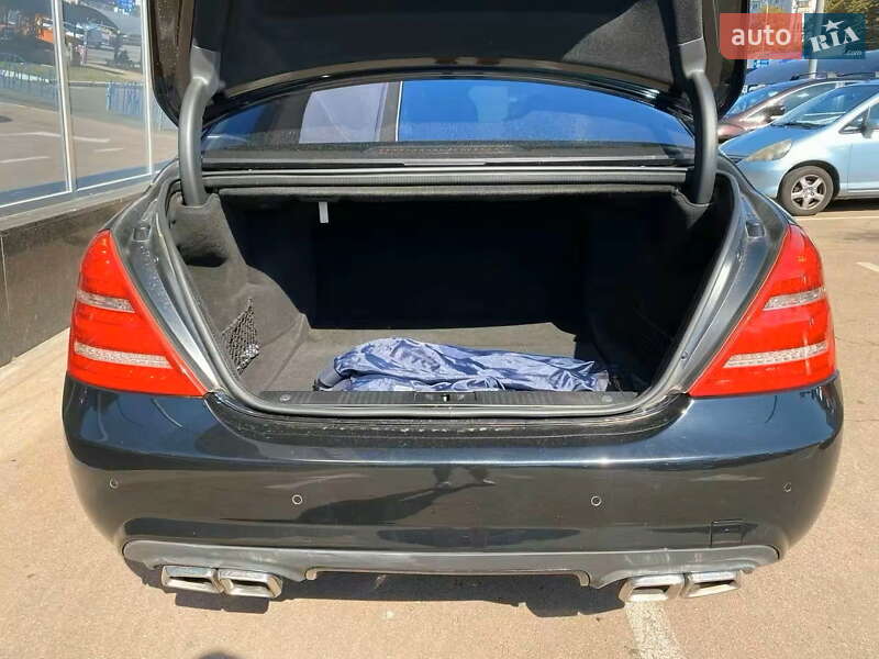 Седан Mercedes-Benz S-Class 2010 в Киеве
