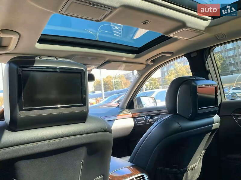 Седан Mercedes-Benz S-Class 2010 в Киеве