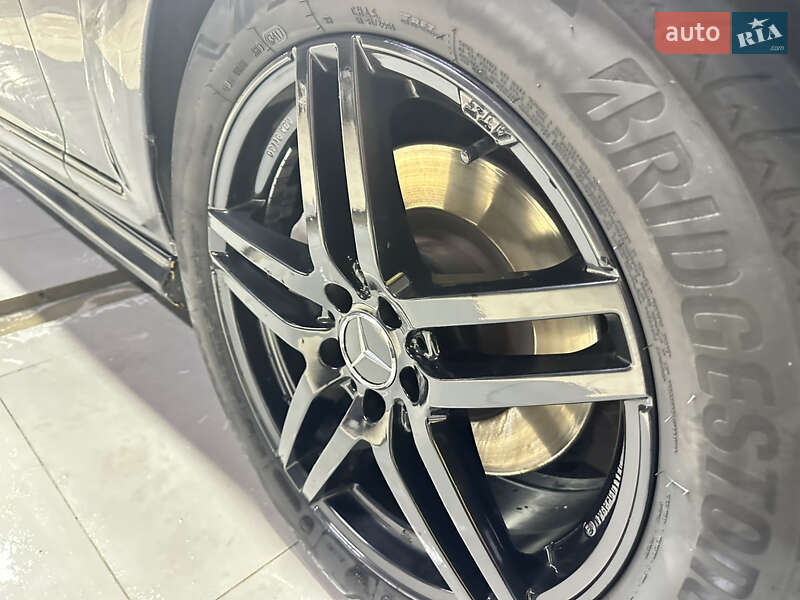 Седан Mercedes-Benz S-Class 2009 в Києві