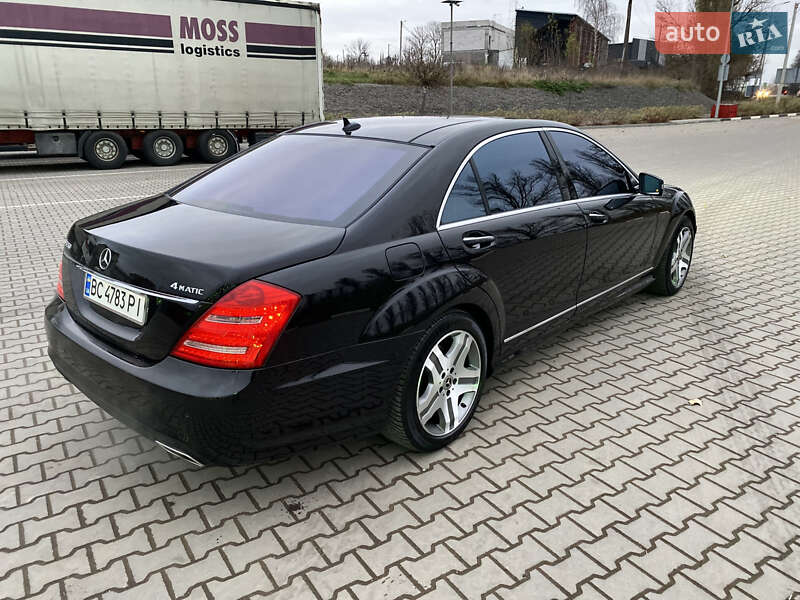 Седан Mercedes-Benz S-Class 2011 в Хмельницькому